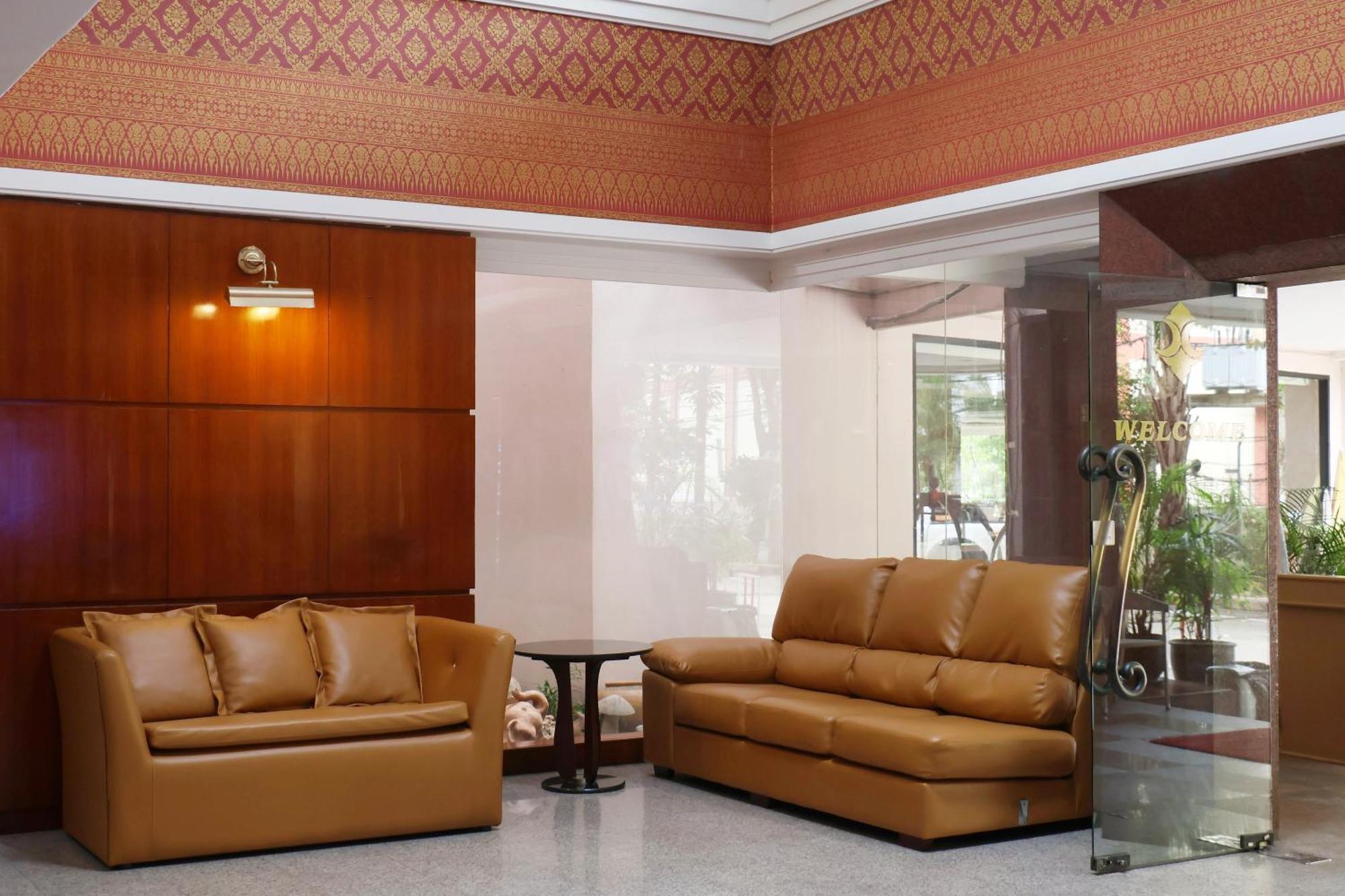 Nonthaburi Palace Hotel Exterior foto